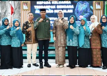Ketua TP-PKK Batang Hari Salurkan Tali Kasih untuk 42 Keluarga Terdampak Bencana. FOTO: LAN