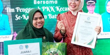 Ketua TP PKK Barang Hari Jadikan rumah bunda sebagai kanal pengaduan masyarakat. FOTO: IST