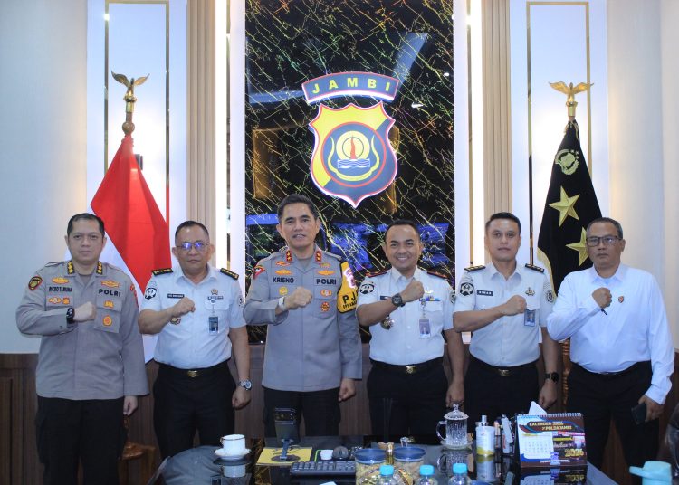 Kanwil Ditjenpas Jambi dan Polda Jambi Perkuat Sinergi, Bahas Rencana MoU Dukungan Pemasyarakatan. FOTO: IST