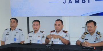 Kanwil Ditjenpas Jambi Irwan Rahmat Gumilar saat membuka acara Rabu Pintar. FOTO:  IST
