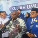 Menteri HAM RI, Natalius Pigai usai memberikan kuliah di UIN STS Jambi. FOTO: IST