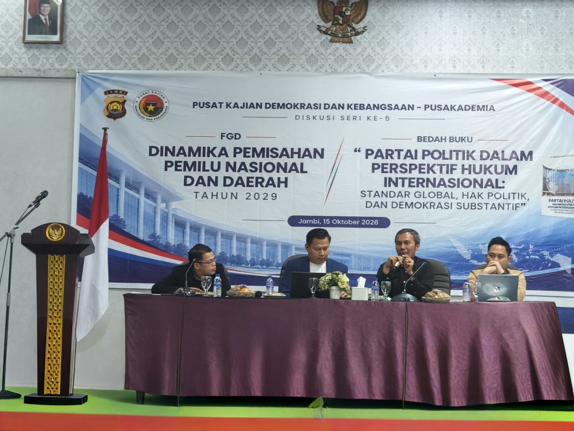 FGD Pusakademia–Polda Jambi Bahas Pemisahan Pemilu 2029, Edi Purwanto Soroti Implikasi Politik dan Legislasi. FOTO: OYI